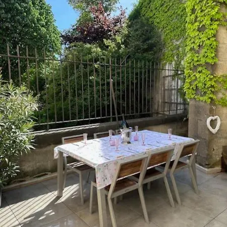 Beautiful Flat And Terrace Daire *